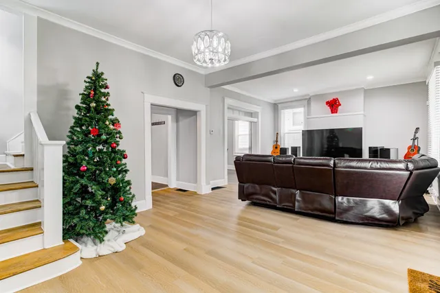 $394,999 | 1535 Monroe Avenue, Memphis, TN 38104