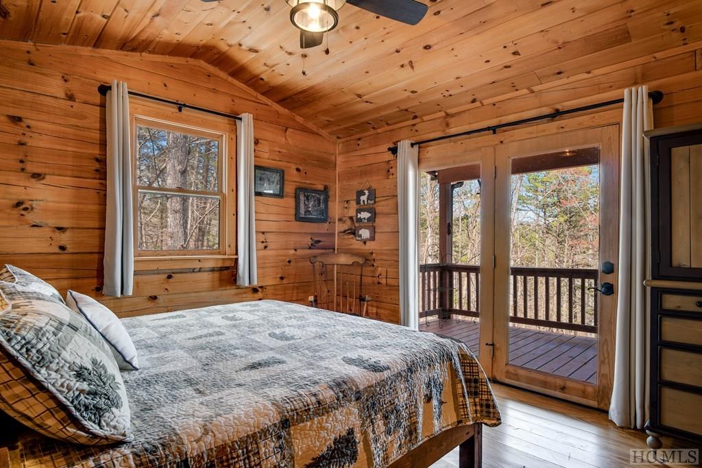 674 Sanders Road Franklin, NC 28734 - Photo 25 of 61 Gallery Image 25