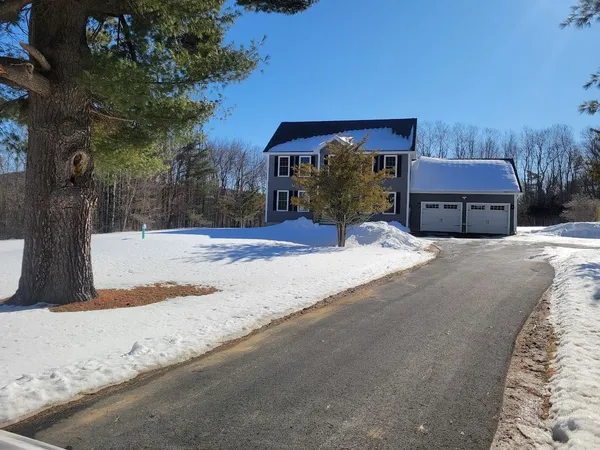 $659,900 | 97 Fairview Drive, Pittsfield, NH 03263