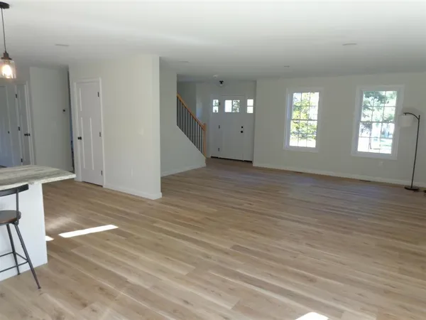 $659,900 | 97 Fairview Drive, Pittsfield, NH 03263