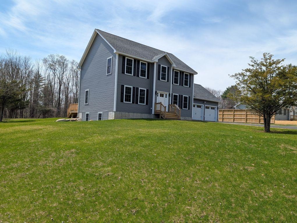 97 Fairview Drive Pittsfield, NH 03263 - Photo 2 of 31