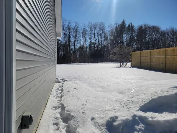 $659,900 | 97 Fairview Drive, Pittsfield, NH 03263