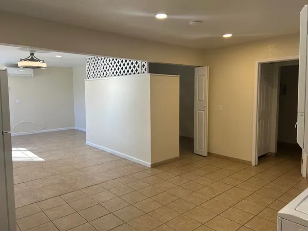 $2,000 | Undisclosed Address, San Diego, CA 92110