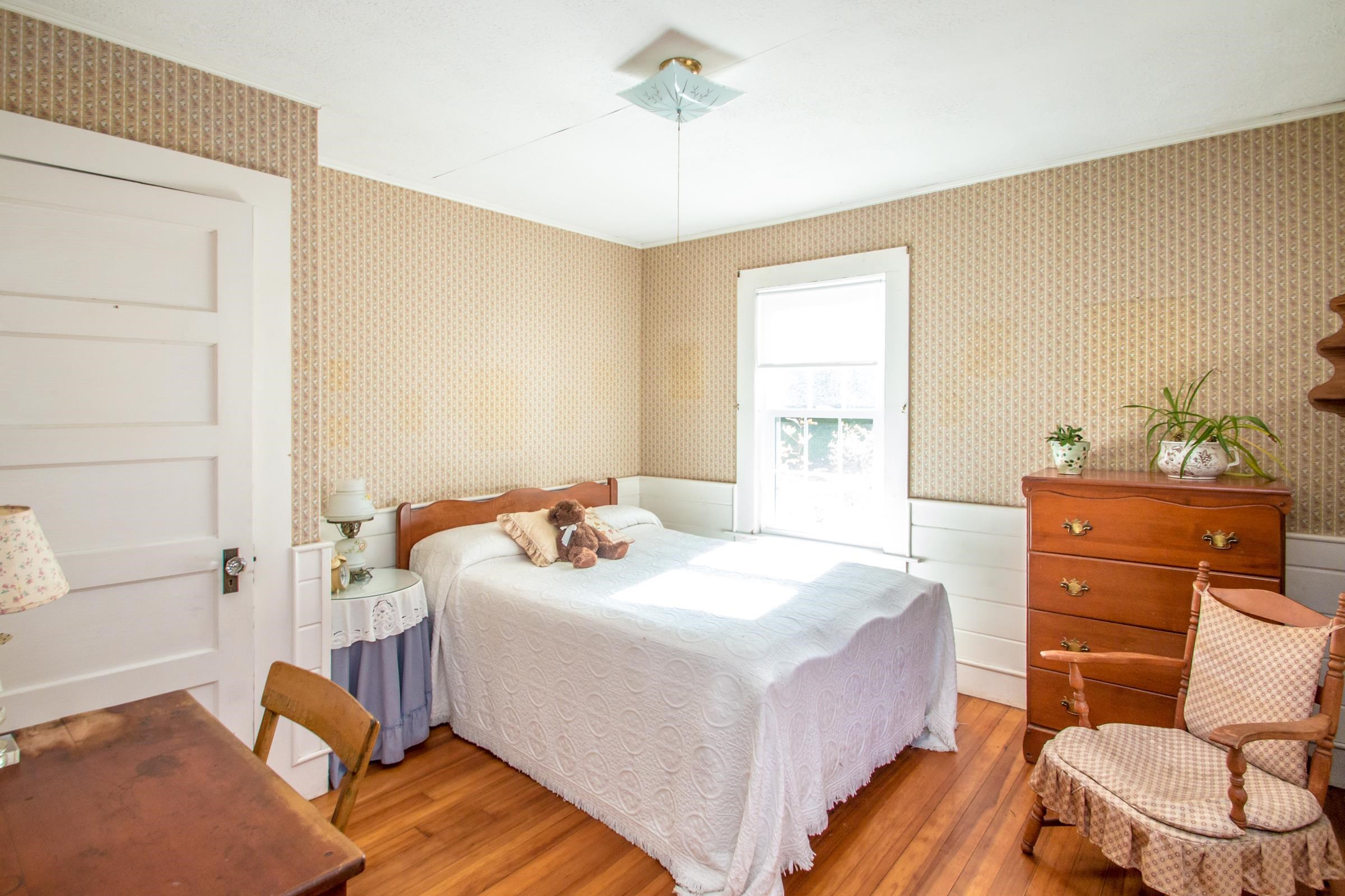 21 Artist Falls Road Conway, NH 03860 - Photo 6 of 19