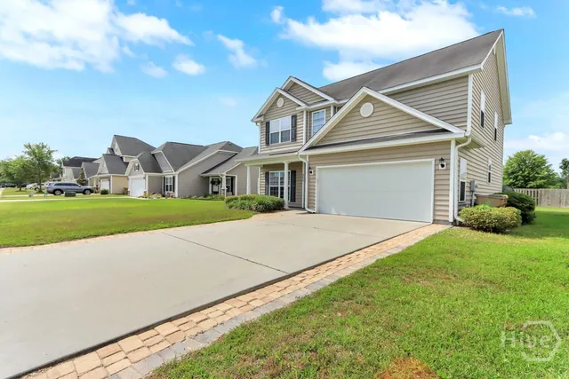 $2,600 | 255 Red Oak Drive, Richmond Hill, GA 31324