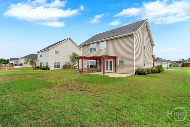 $2,600 | 255 Red Oak Drive, Richmond Hill, GA 31324