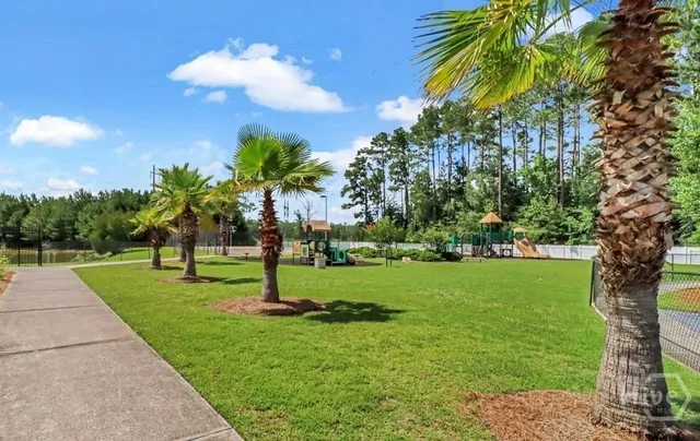 $2,600 | 255 Red Oak Drive, Richmond Hill, GA 31324