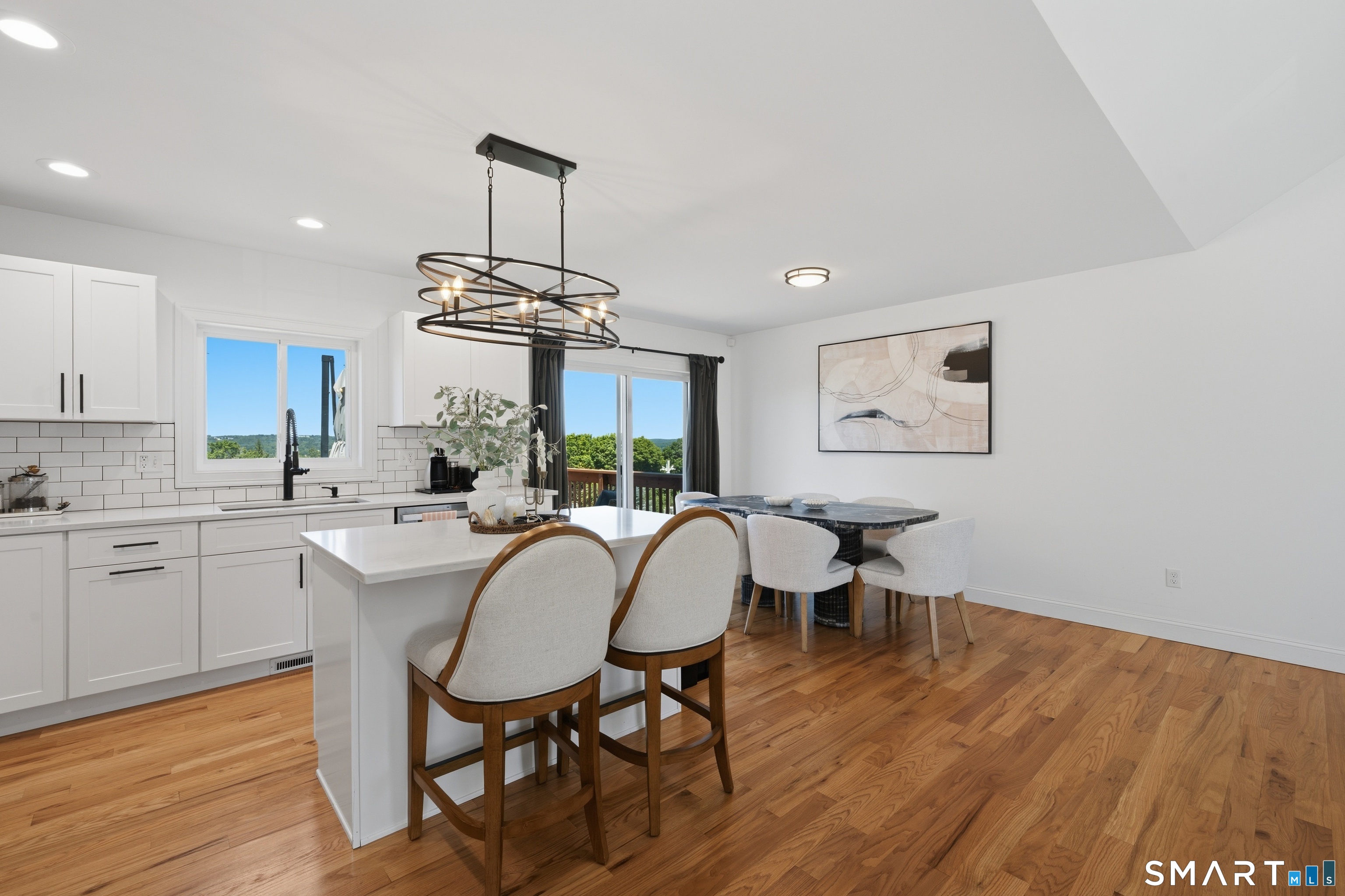 26 Crestview Lane Waterbury, CT 06708 - Photo 13 of 40 Gallery Image 13