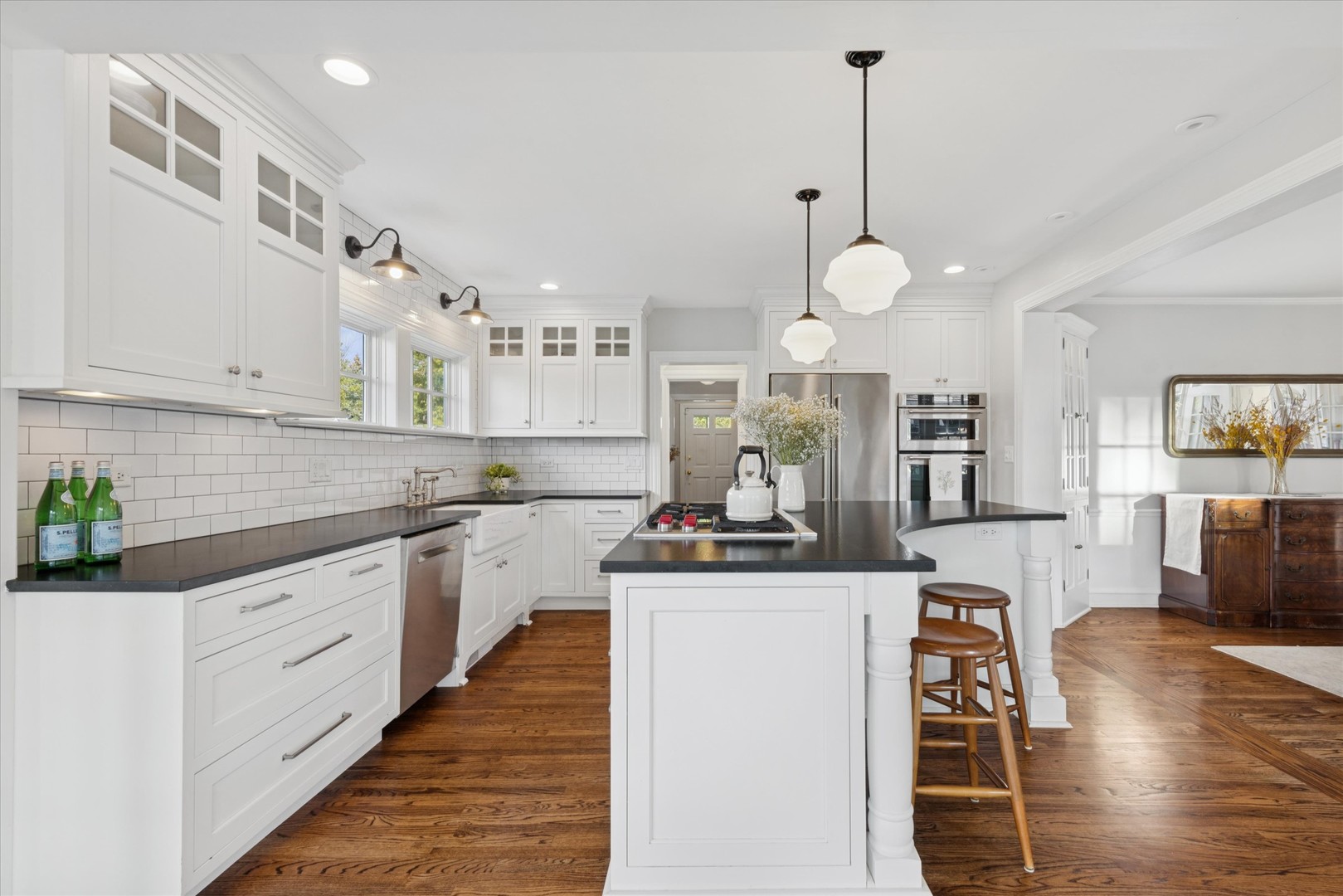 418 West Franklin Street Wheaton, IL 60187 - Photo 15 of 35 a kitchen with stainless steel appliances kitchen island granite countertop a sink and cabinets