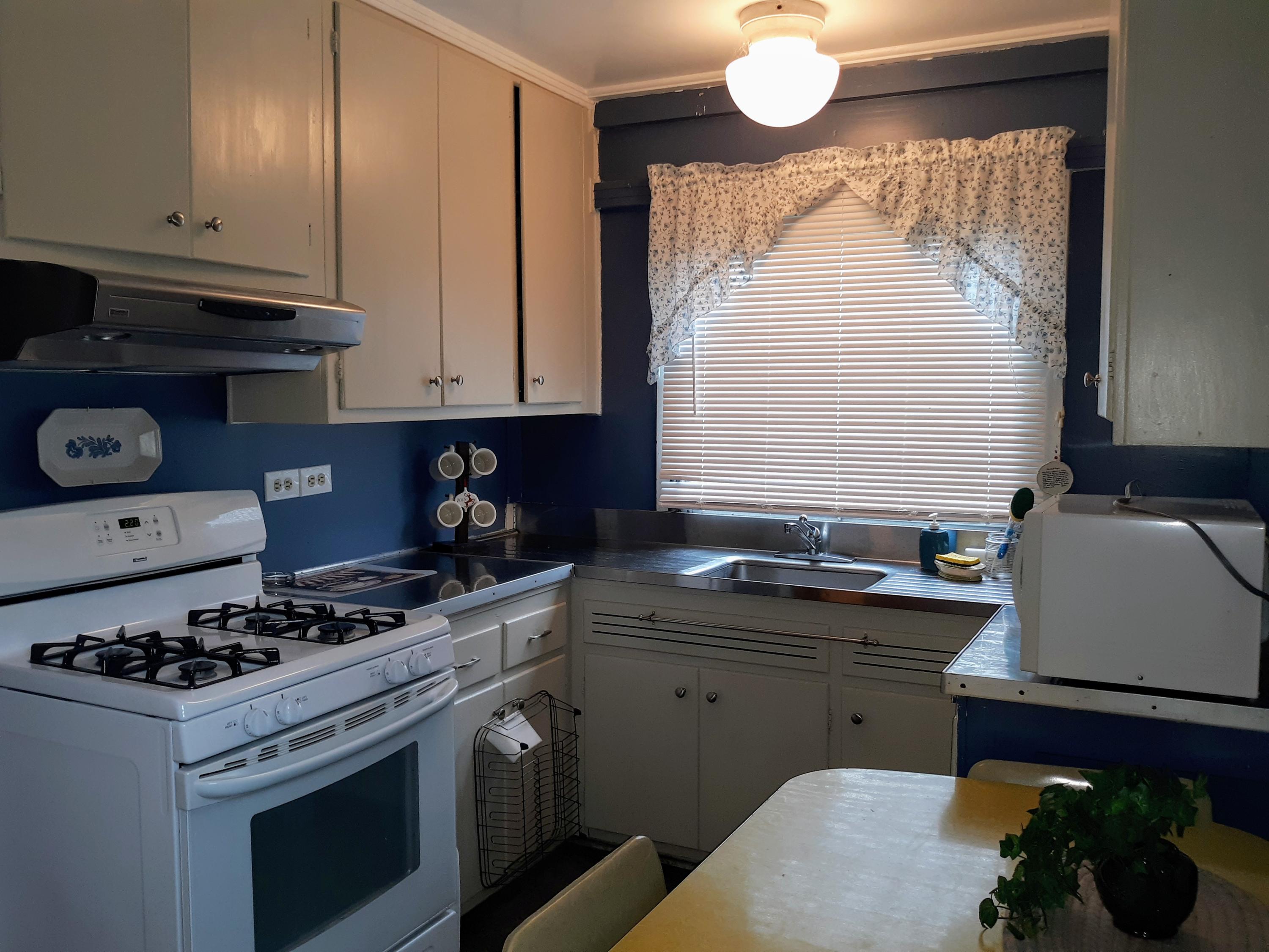 120 Meadow Road Oak Ridge, TN 37830 - Photo 7 of 27 Kitchen