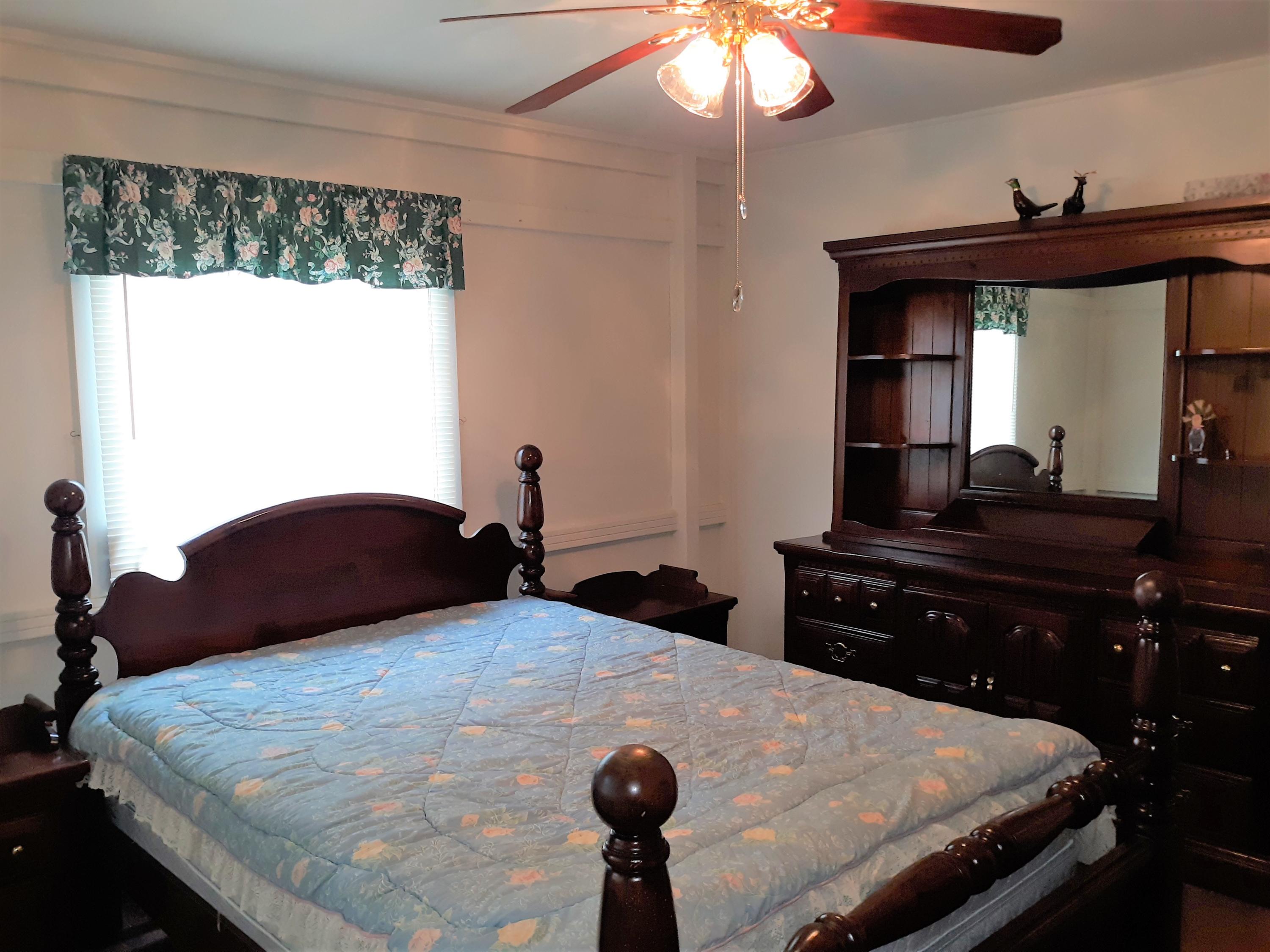 120 Meadow Road Oak Ridge, TN 37830 - Photo 10 of 27 Master Bedroom