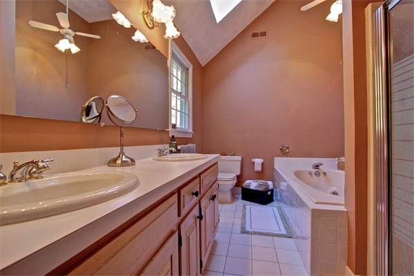 8 Ridge Road Hopkinton, MA 01748 - Photo 18 of 30 Gallery Image 18