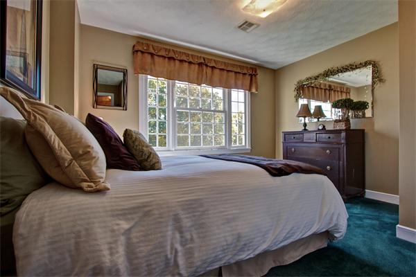 8 Ridge Road Hopkinton, MA 01748 - Photo 24 of 30 Gallery Image 24
