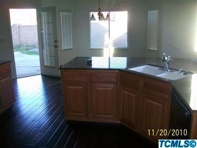 1012 Privilege Way Lemoore, CA 93245 - Photo 4 of 13 Additional Photo