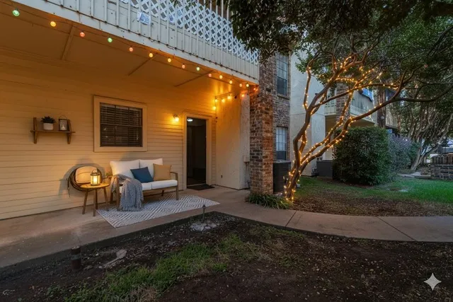 a view of outdoor space and porch