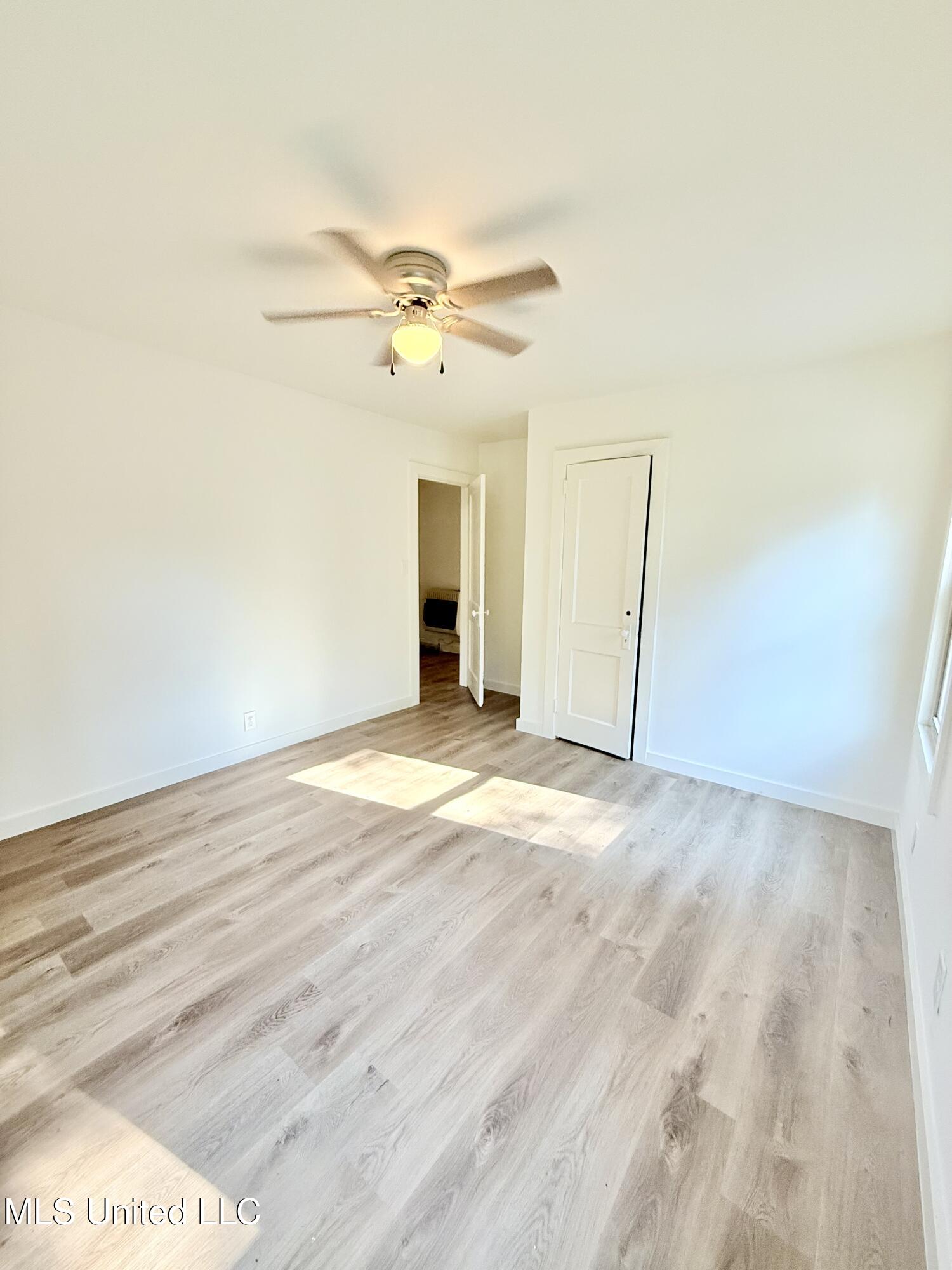 41 West Pecan Street Grenada, MS 38901 - Photo 13 of 18 IMG_1795