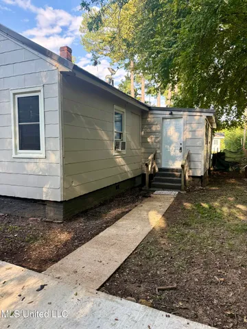 $115,000 | 41 West Pecan Street, Grenada, MS 38901
