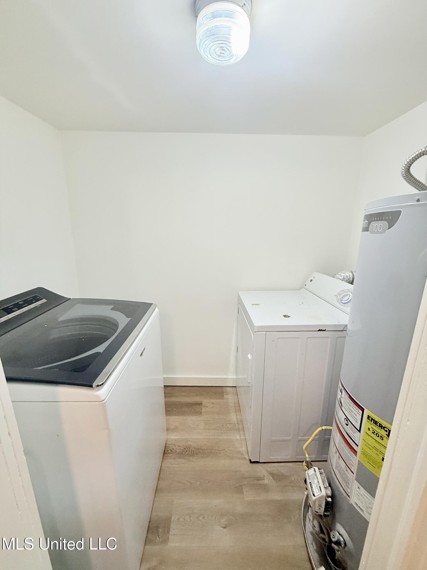 41 West Pecan Street Grenada, MS 38901 - Photo 10 of 18 IMG_1788