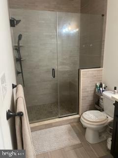 534 Green Lane Philadelphia, PA 19128 - Photo 13 of 43 a bathroom with a toilet and a shower