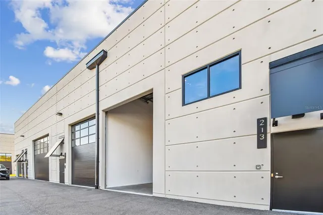a view of a storage & utility room