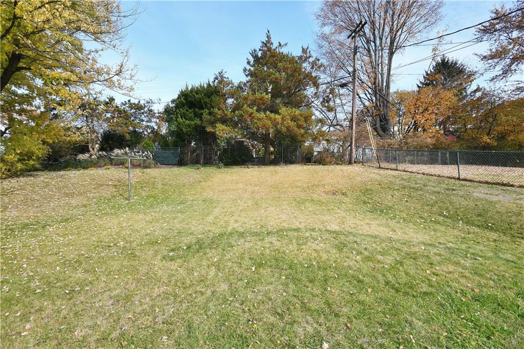 4785 Rolling Hills Road Pittsburgh, PA 15236 - Photo 23 of 25 Gallery Image 23