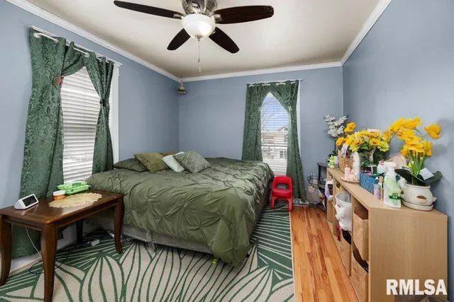 $184,900 | 236 43rd Street, Moline, IL 61265