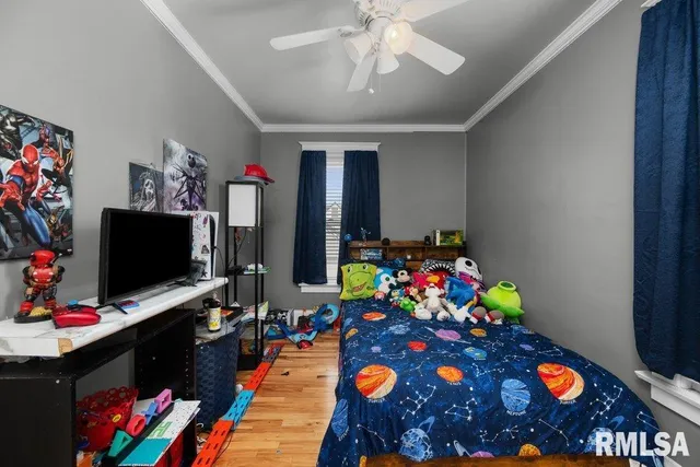 $184,900 | 236 43rd Street, Moline, IL 61265