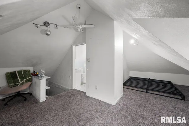 $184,900 | 236 43rd Street, Moline, IL 61265