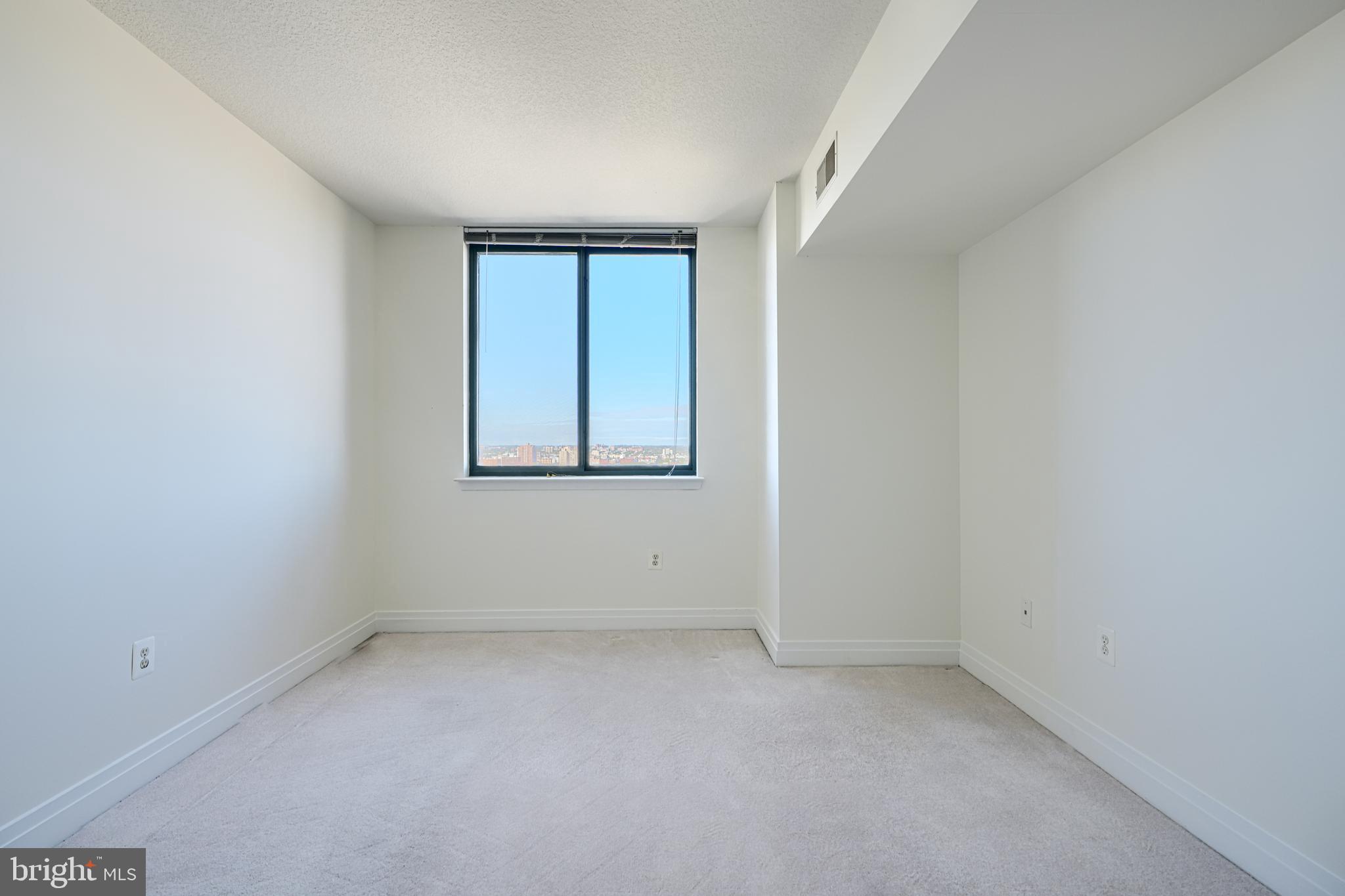 414 Water Street, Unit 2410 Baltimore, MD 21202 - Photo 13 of 31