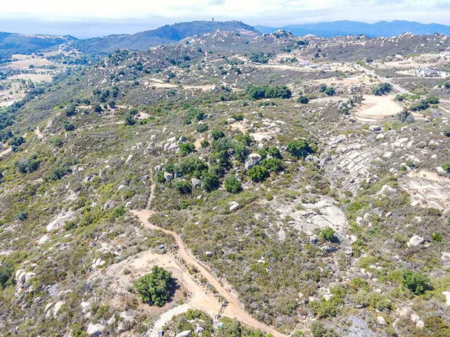 $150,000 | 0 Calle Huerto, Murrieta, CA 92562