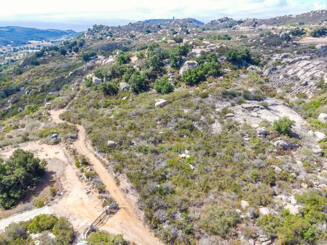 $150,000 | 0 Calle Huerto, Murrieta, CA 92562