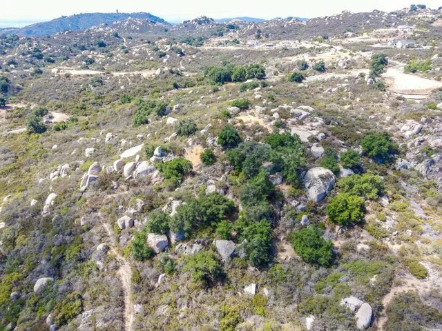 $150,000 | 0 Calle Huerto, Murrieta, CA 92562