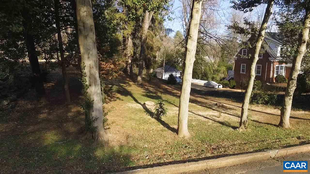 1 Oxford Road Charlottesville, VA 22903 - Photo 3 of 14 a view of a yard