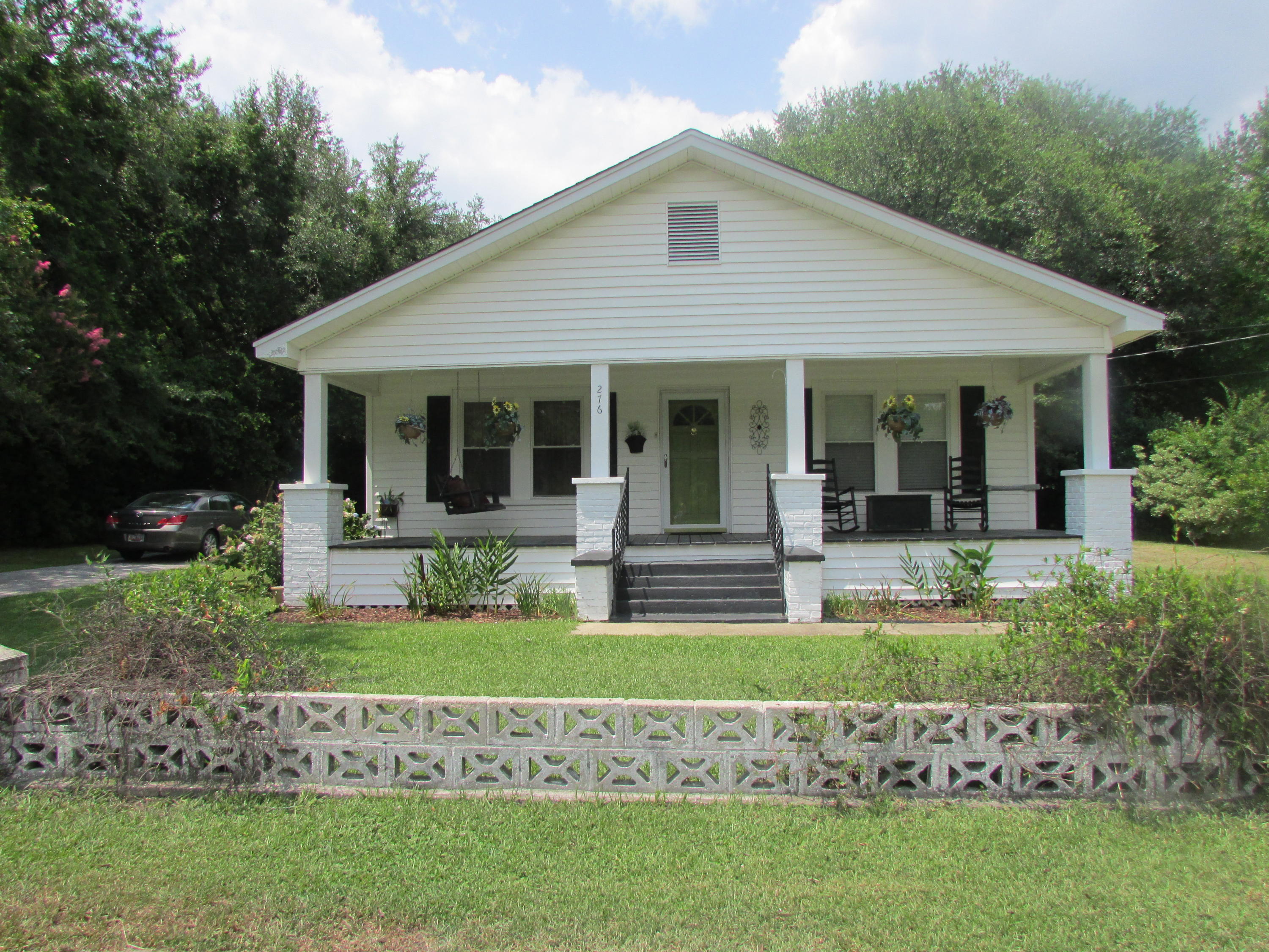 276 South Main Street Ridgeville, SC 29472 - Photo 4 of 29 IMG_2123