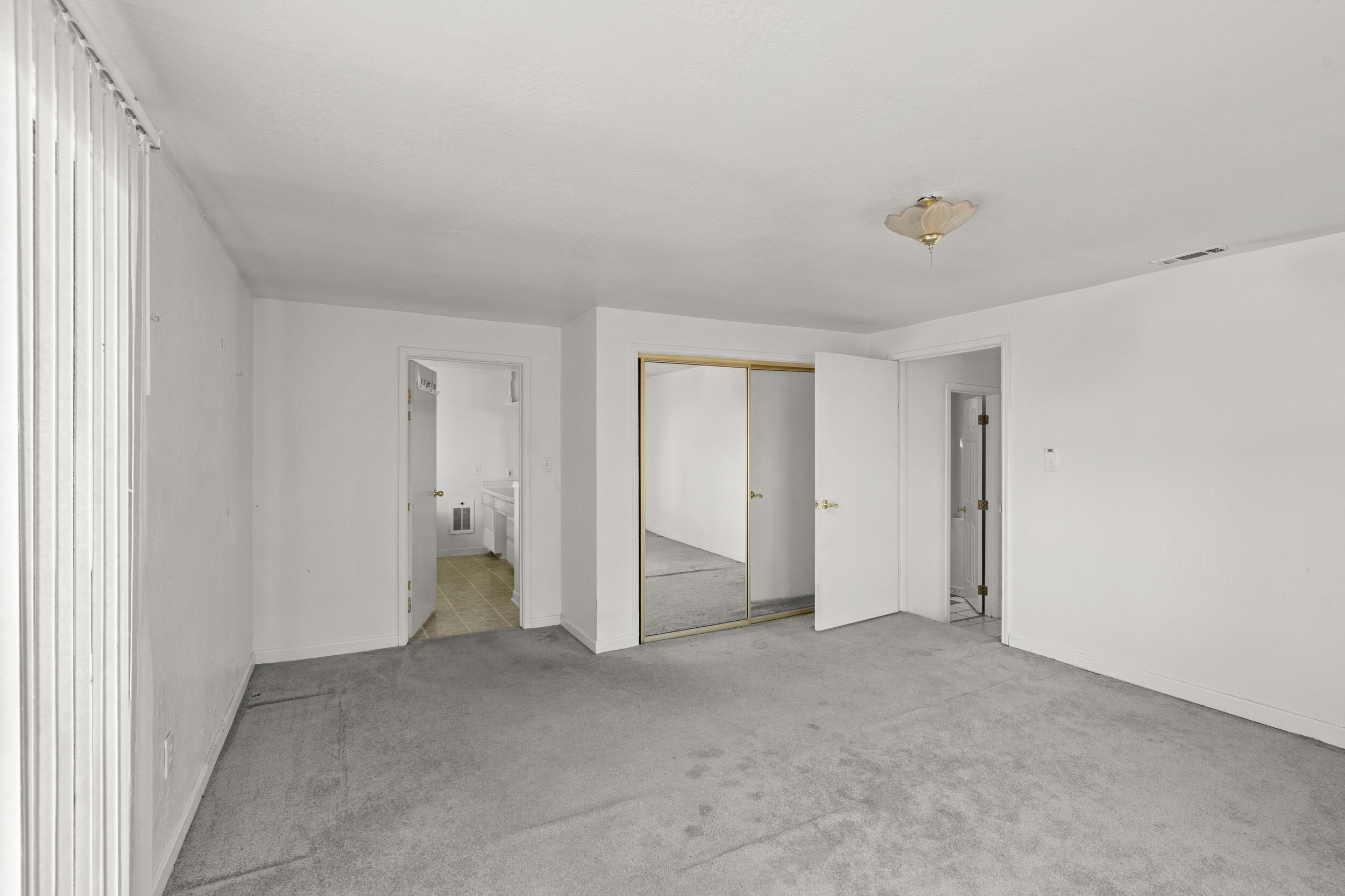 6606 Domino Road Central Point, OR 97502 - Photo 35 of 39 6606-domino-rd (derrick emmert)-34