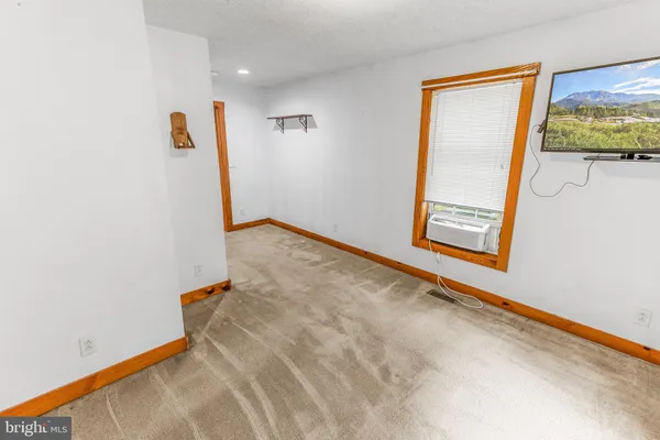 $384,900 | 2160 Black Bear Road, Needmore, PA 17238