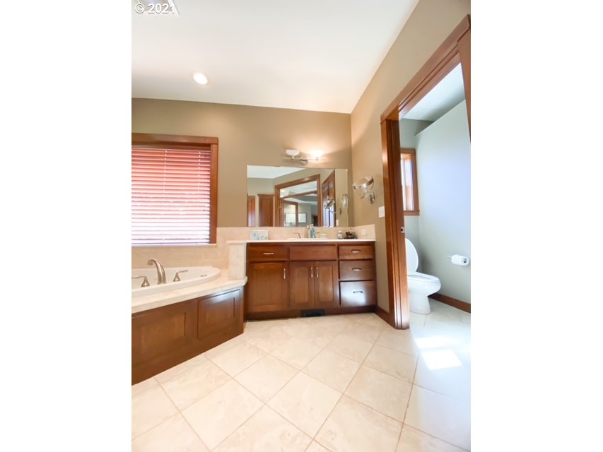 58706 Fernwood Road Coquille, OR 97423 - Photo 20 of 32 Gallery Image 20