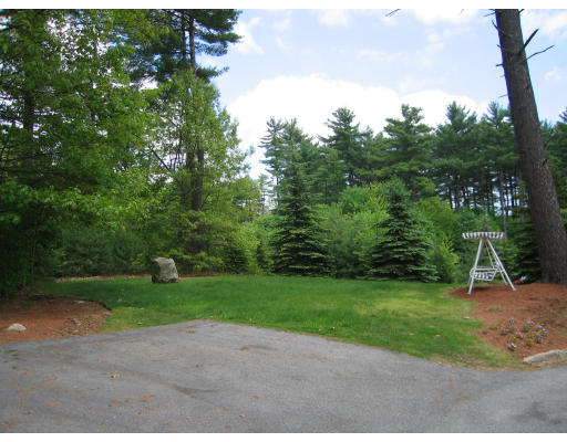 20 B Pinecrest Road, Unit B Uxbridge, MA 01569 - Photo 8 of 10 Gallery Image 8