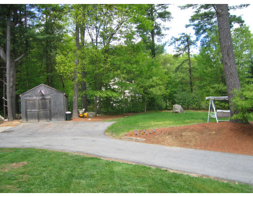 20 B Pinecrest Road, Unit B Uxbridge, MA 01569 - Photo 9 of 10 Gallery Image 9