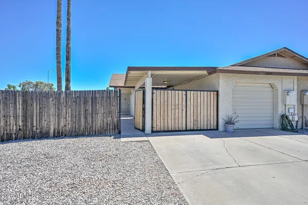 $336,000 | 1261 East Harmony Circle, Mesa, AZ 85204