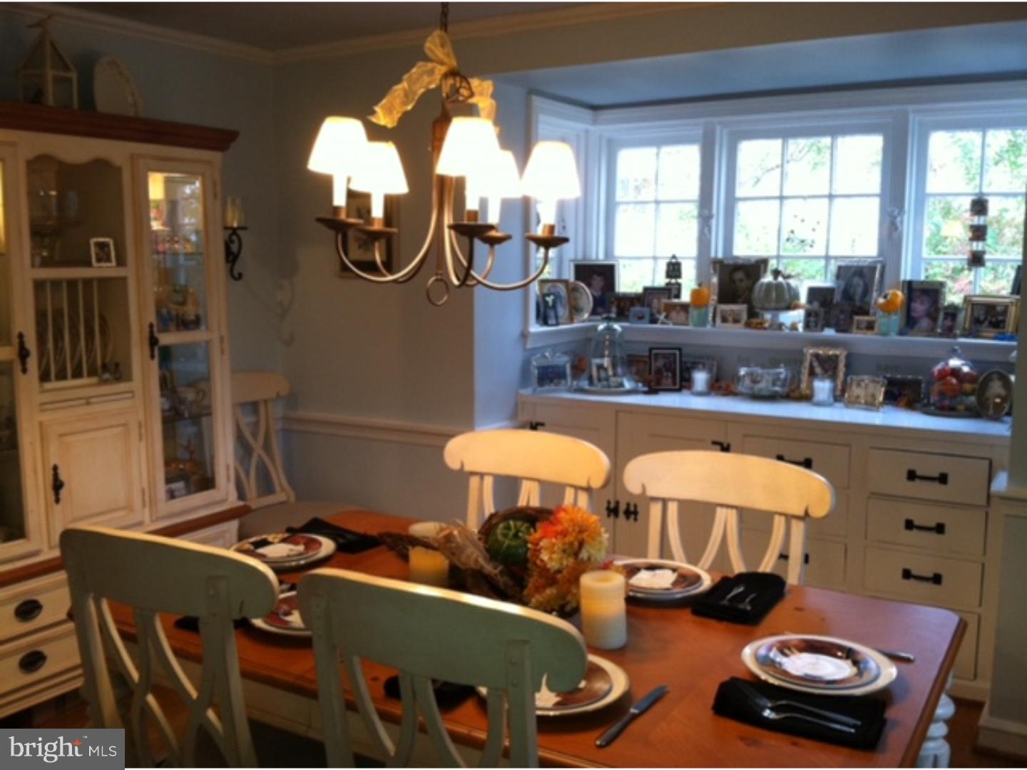 2518 Walton Road Huntingdon Valley, PA 19006 - Photo 6 of 25 Dining Room