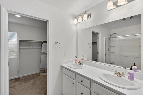 $525,000 | 5358 Admiral Bend Way, Sacramento, CA 95835