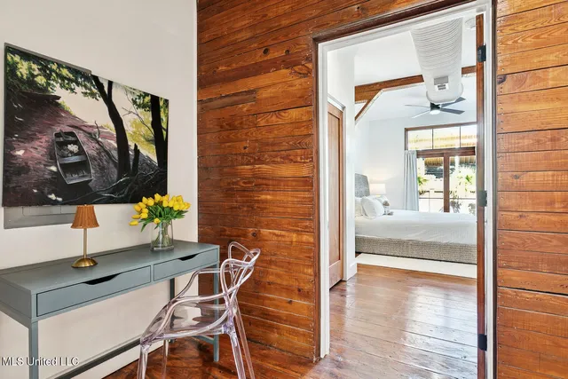 $3,000 | 301 South Toulme Street, Unit 103, Bay St. Louis, MS 39520