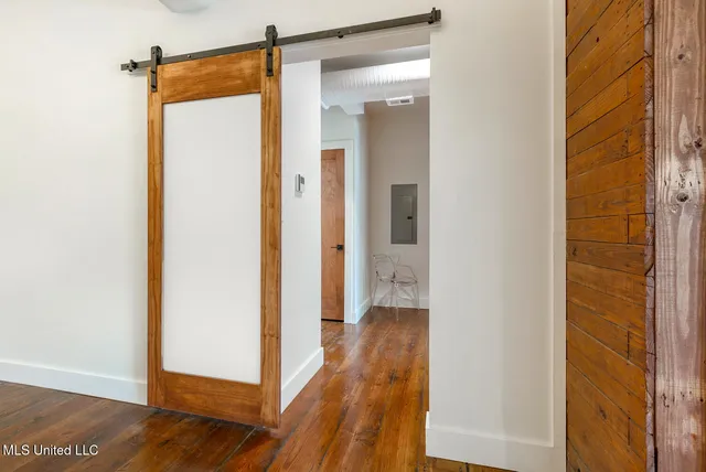 $3,000 | 301 South Toulme Street, Unit 103, Bay St. Louis, MS 39520