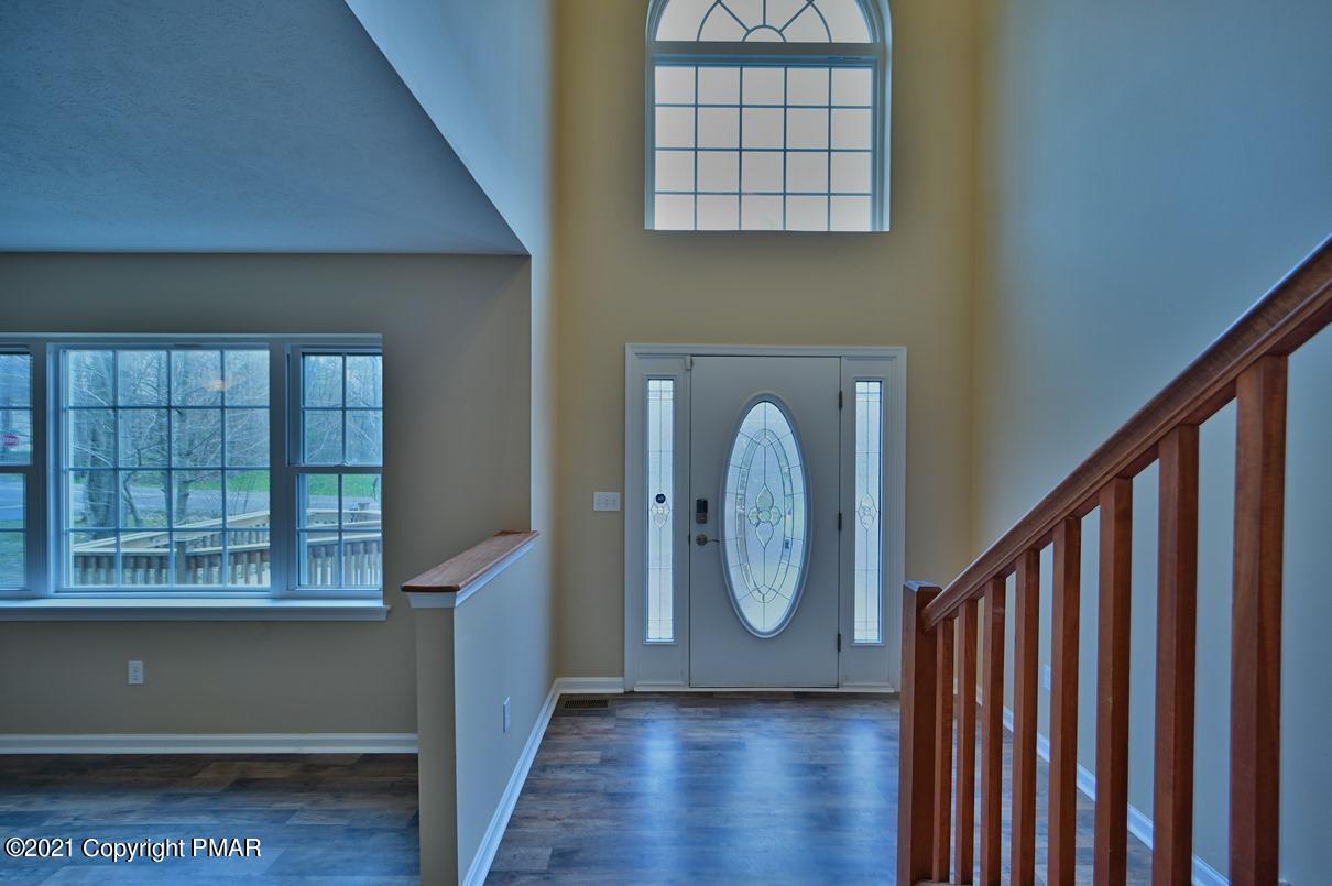 2106 Titania Road Tobyhanna, PA 18466 - Photo 13 of 92 Photo 08
