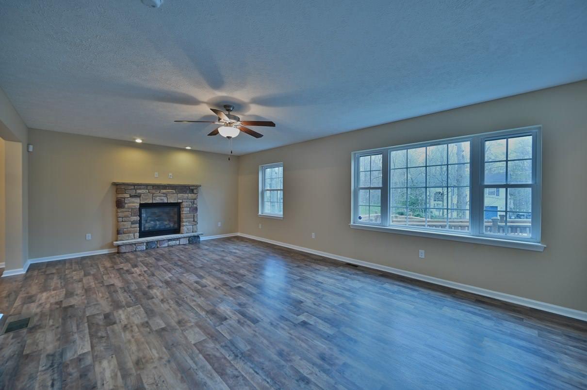 2106 Titania Road Tobyhanna, PA 18466 - Photo 20 of 92 Photo 15