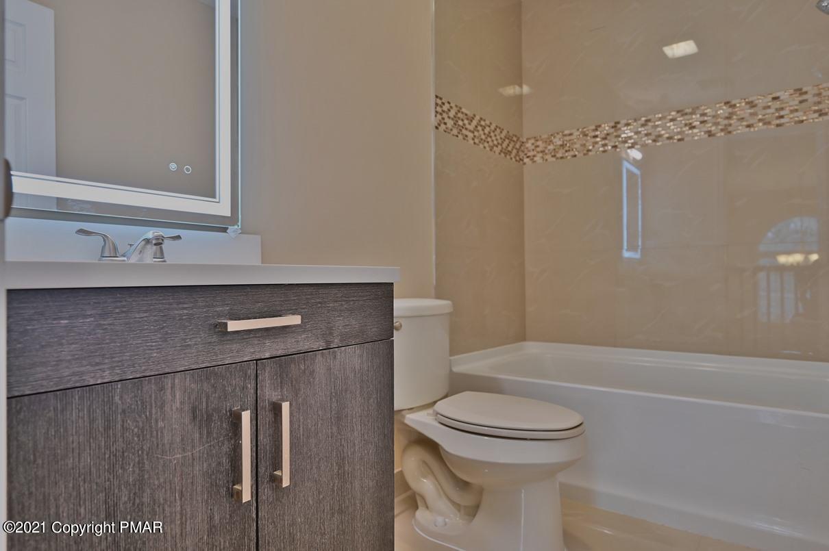 2106 Titania Road Tobyhanna, PA 18466 - Photo 66 of 92 Photo 61