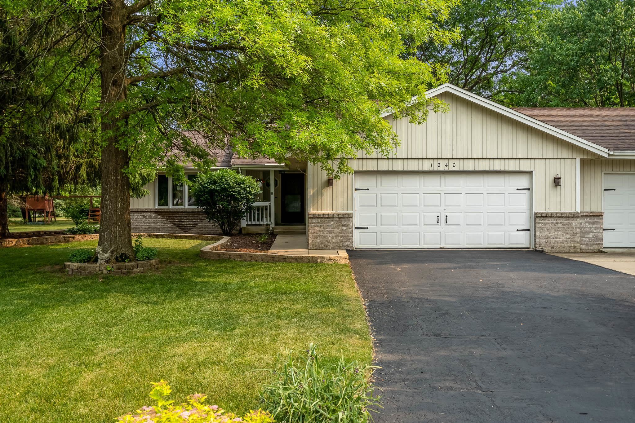 1240 Sheppard Road Rockton, IL 61072 - Photo 3 of 51 Gallery Image 3
