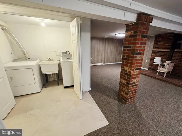 $240,000 | 15421 Shamrock Road Southwest, Cumberland, MD 21502