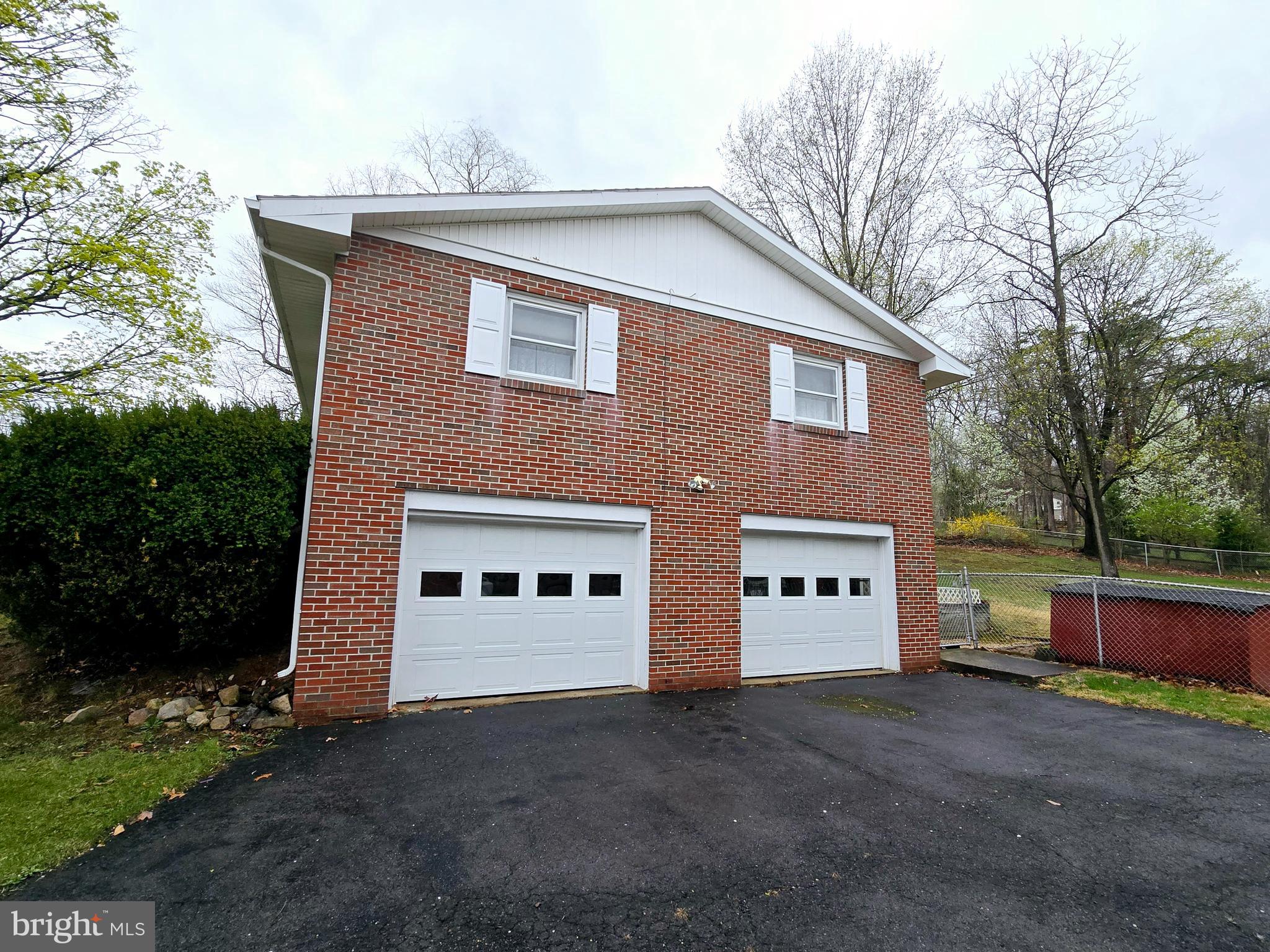 15421 Shamrock Road Southwest Cumberland, MD 21502 - Photo 3 of 36